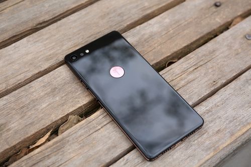 essential手机现状如何？-图1