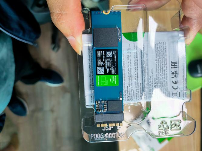 MacBookpro的硬盘品牌-图2