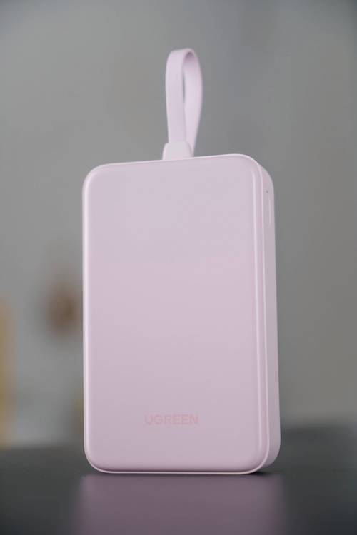 可以带上飞机的充电宝品牌-图1