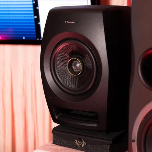 Henry是什么品牌音箱？-图1