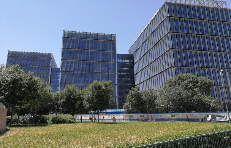 北京互联网公司外迁，为何迁向何方？-图2