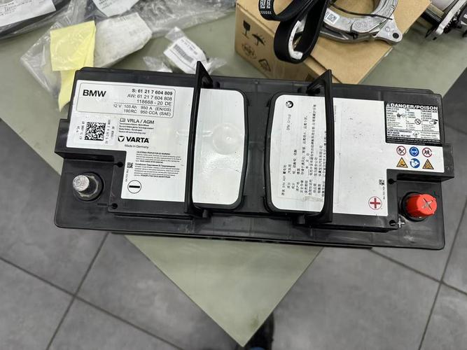 宝马120电瓶选哪个品牌好？-图1