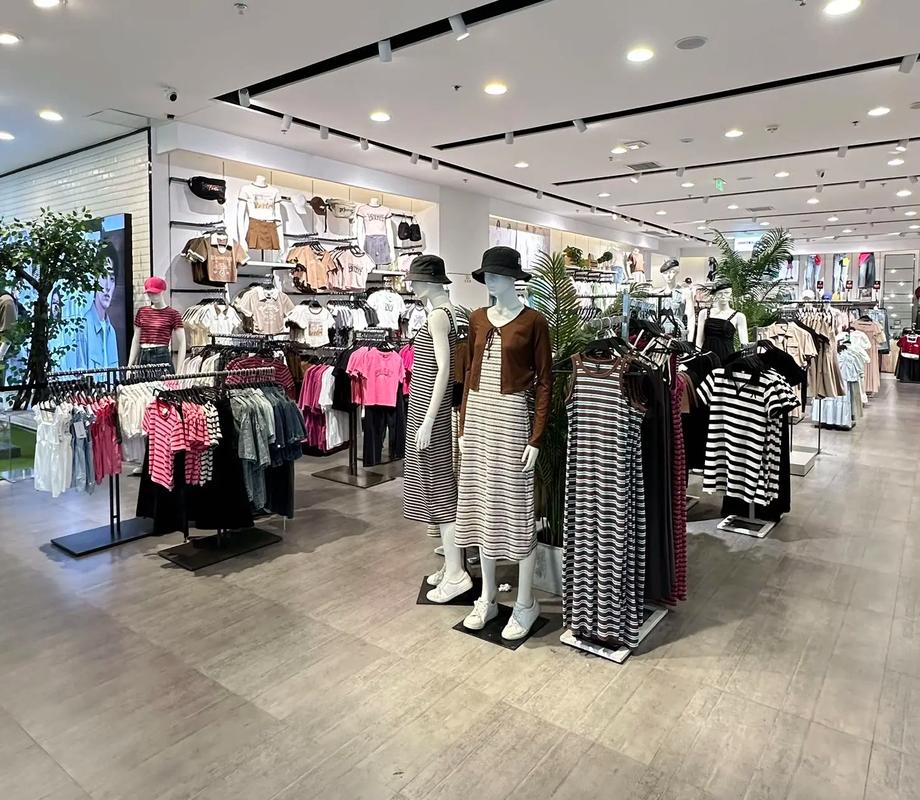 天猫台湾女装品牌有哪些？-图1