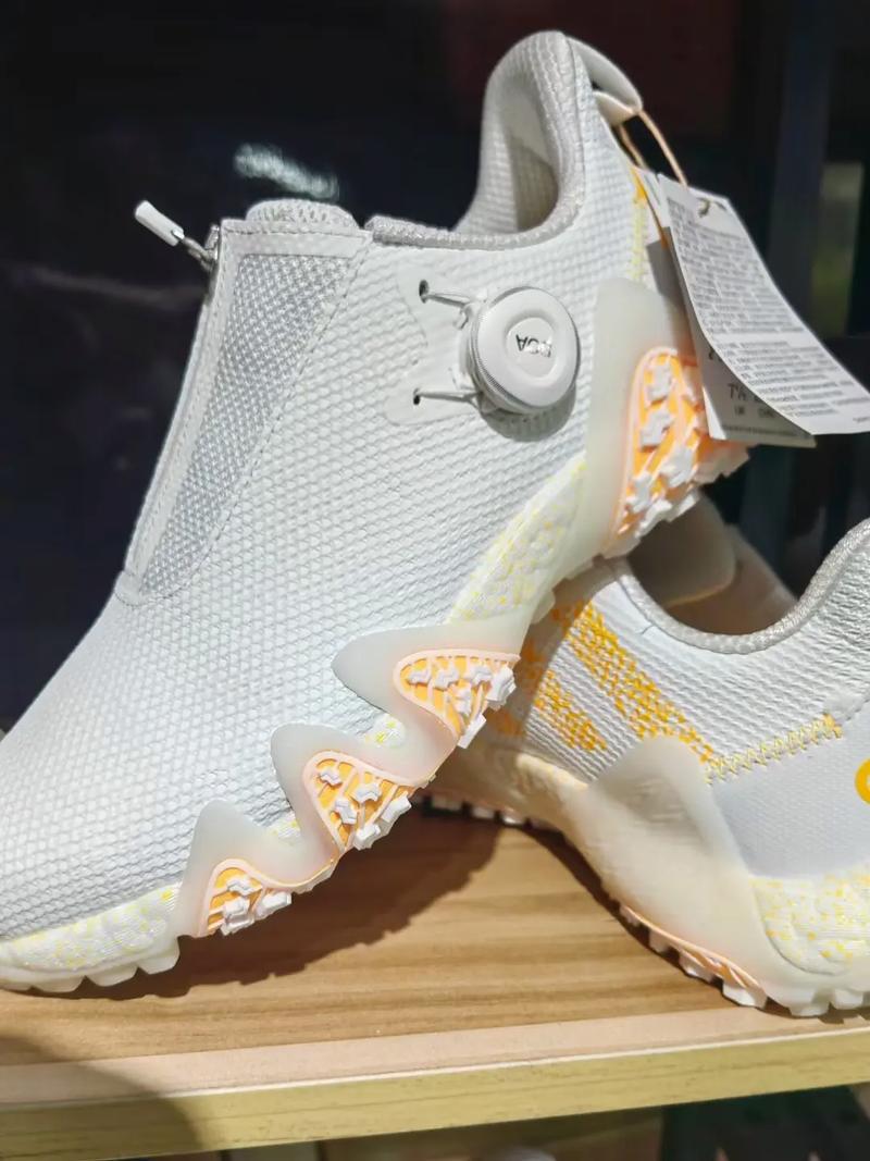 adidas高尔夫品牌有何独特魅力？-图3